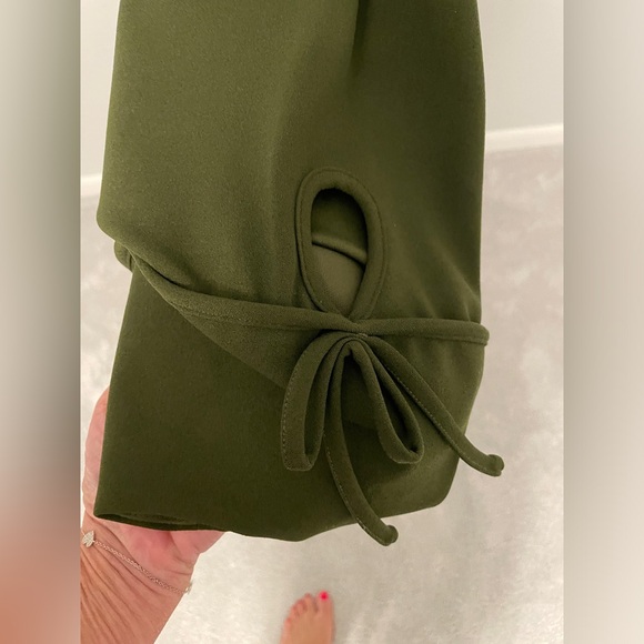 Alton Gray Sheath Dress in Green.  Size 14 Worn 1 time like new condition - Picture 5 of 8